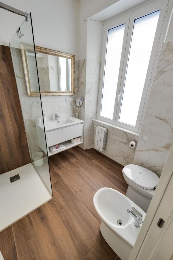 Hotel Clavdia Flat Monti Řím Exteriér fotografie