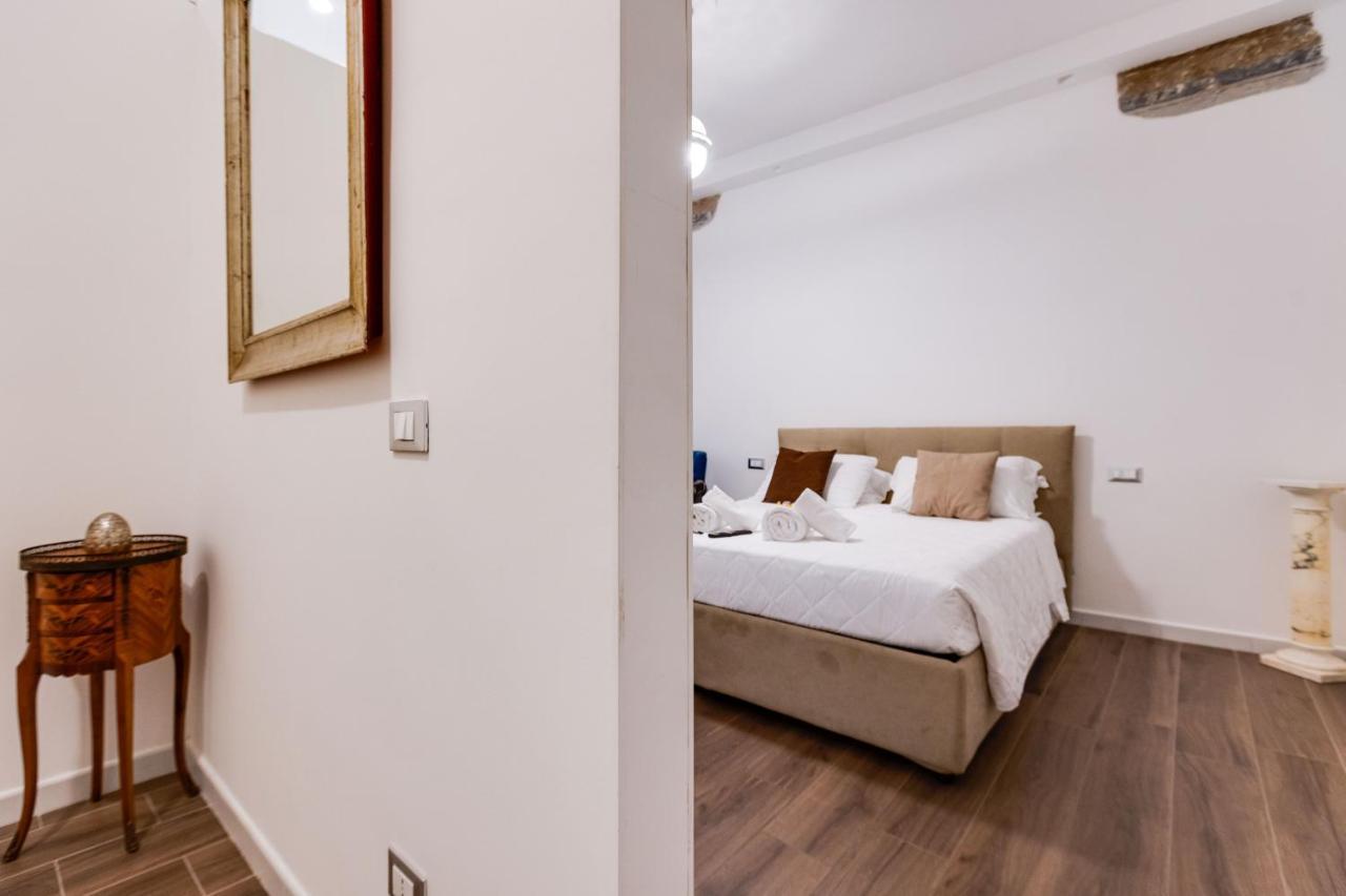 Hotel Clavdia Flat Monti Řím Exteriér fotografie