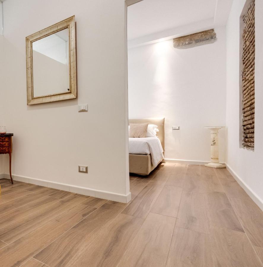 Hotel Clavdia Flat Monti Řím Exteriér fotografie